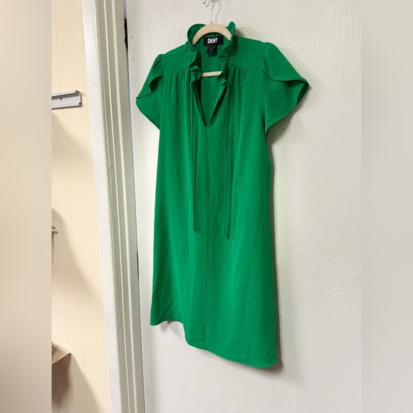 DKNY Vibrant Green Mock Turtleneck Envelope Sleeve Minidress - Picture 2 of 7